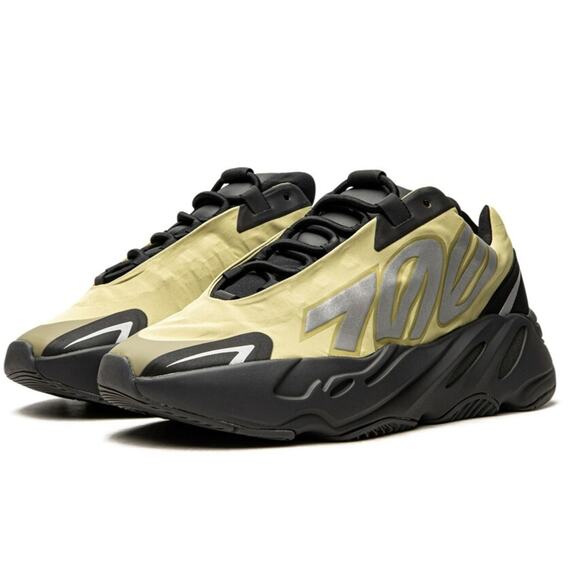 Size 8.5- adidas Yeezy Boost 700 MNVN Resin